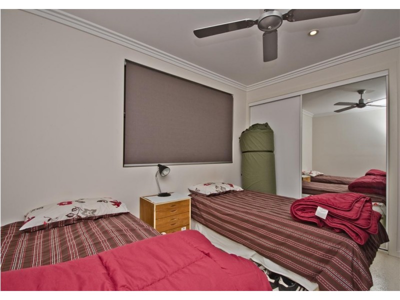 36 Kuranga Avenue, Southport QLD 4215