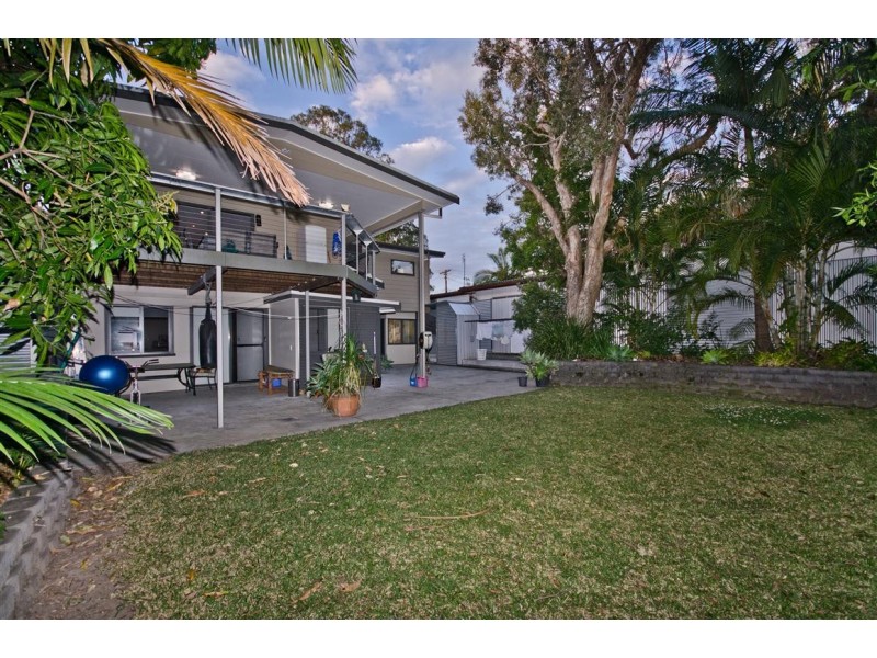 36 Kuranga Avenue, Southport QLD 4215