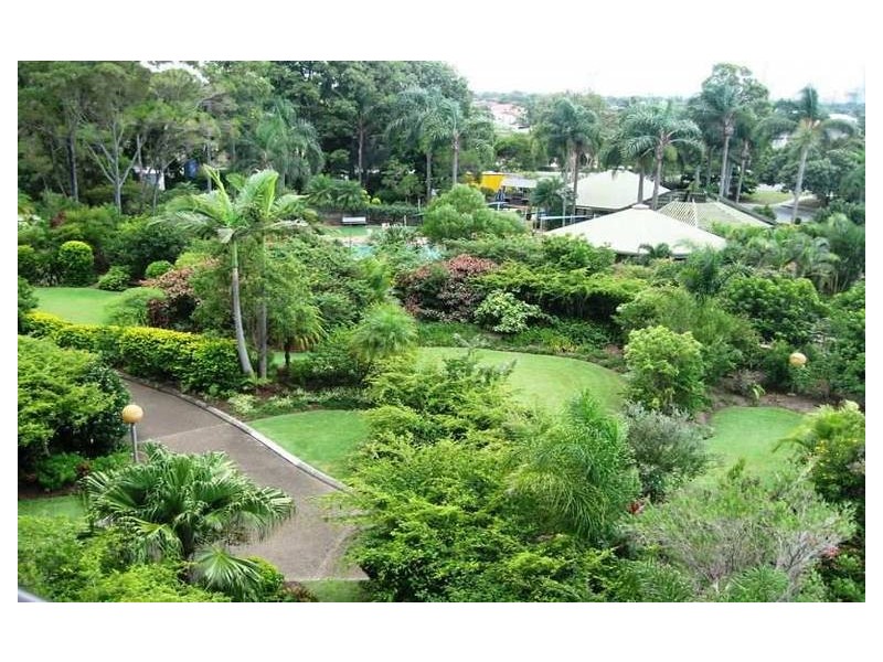15 ‘Pacific Keys’ 54 Hooker Boulevard, Mermaid Waters QLD 4218