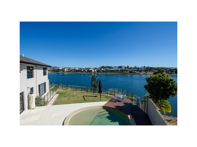 11 Cornell Court, Varsity Lakes QLD 4227