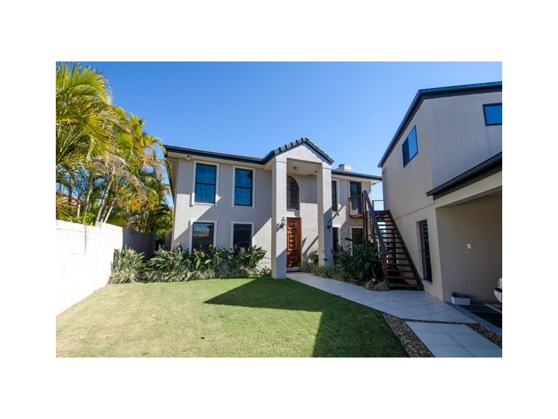 11 Cornell Court, Varsity Lakes QLD 4227