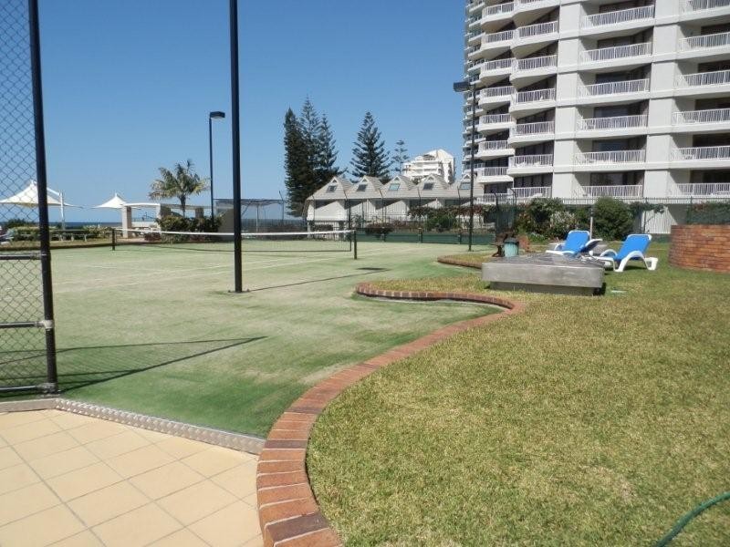 10E/50 Old Burleigh Road, Surfers Paradise QLD 4217