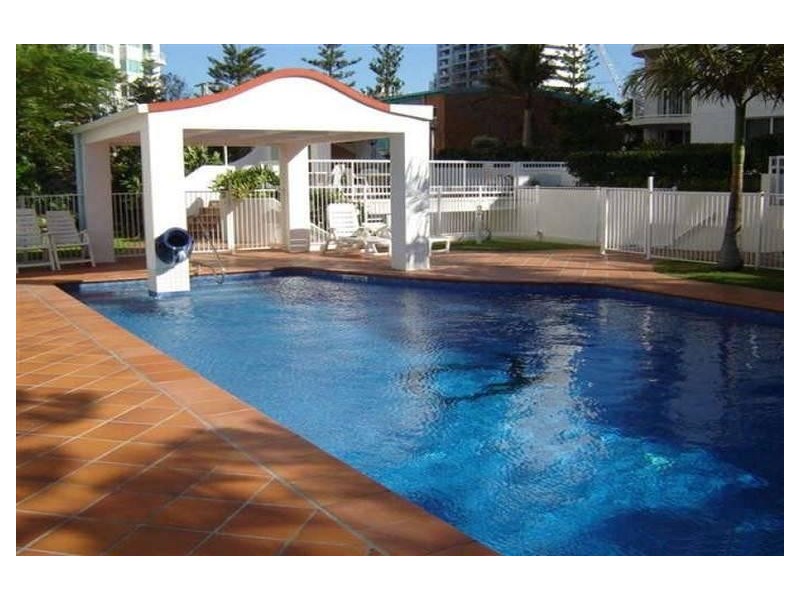 103/8 Philip Avenue, Broadbeach QLD 4218