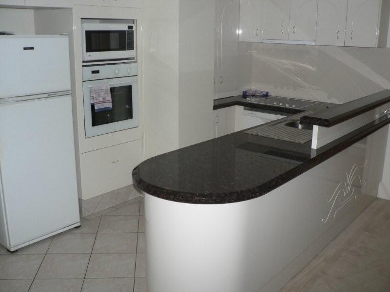 103/8 Philip Avenue, Broadbeach QLD 4218