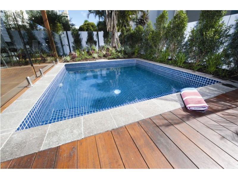 23 Arthur Street, Mermaid Beach QLD 4218