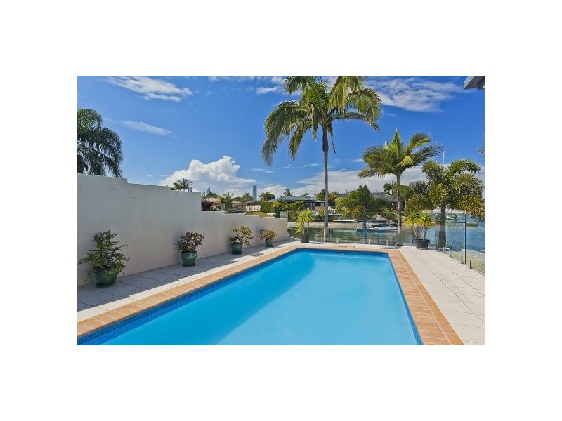 167 Campbell Street, Sorrento QLD 4217