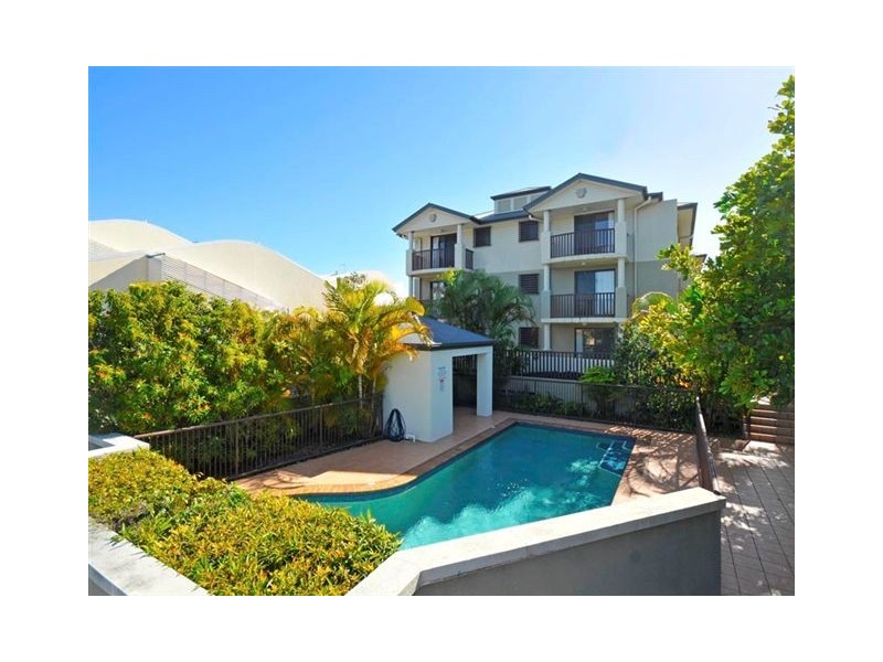 7/15 Johnston Street, Southport QLD 4215