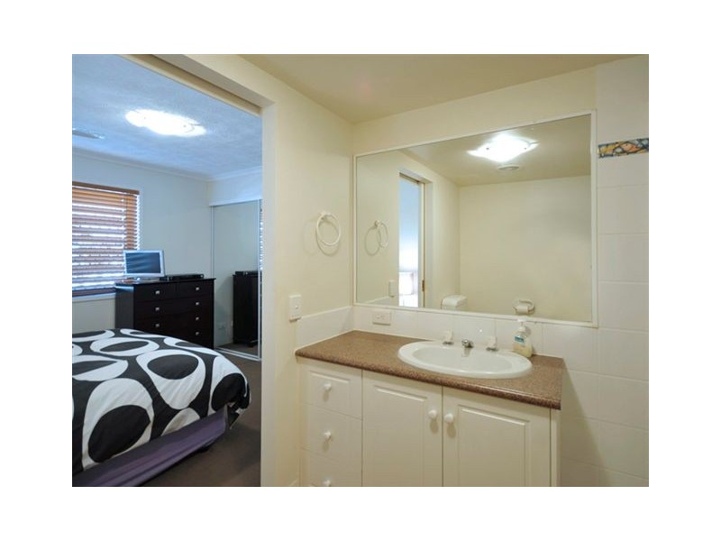 7/15 Johnston Street, Southport QLD 4215