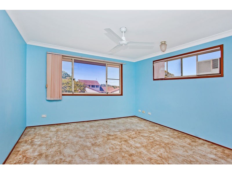 1/11 Sunbird Street, Burleigh Waters QLD 4220