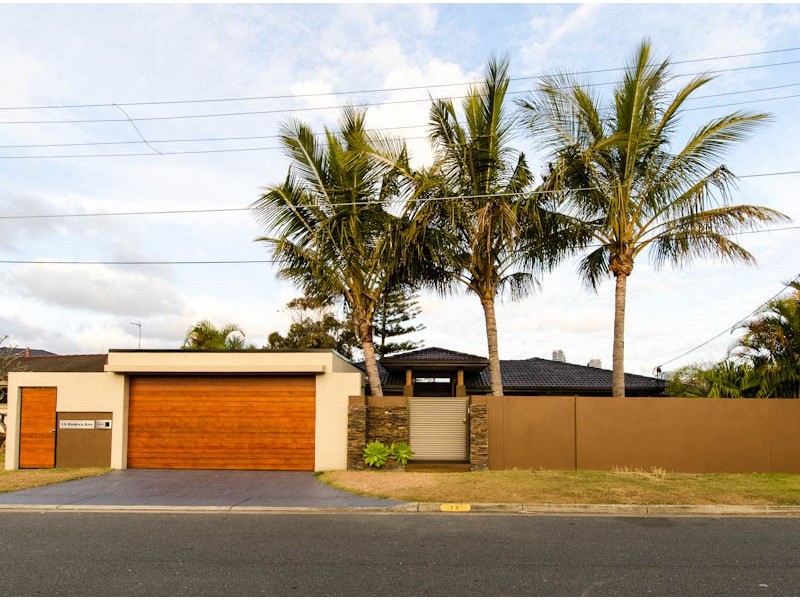 14 Andrea Avenue, Broadbeach Waters QLD 4218