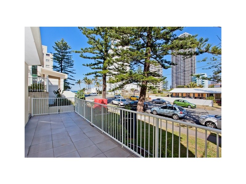 8 ‘Le Chelsea’ 11 Frederick Street, Surfers Paradise QLD 4217