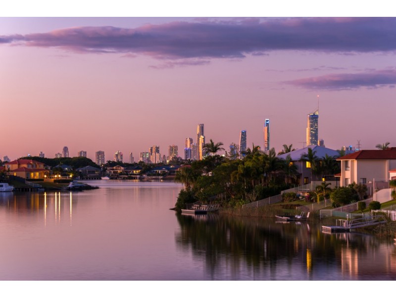 9 Clipper Boulevard, Clear Island Waters QLD 4226