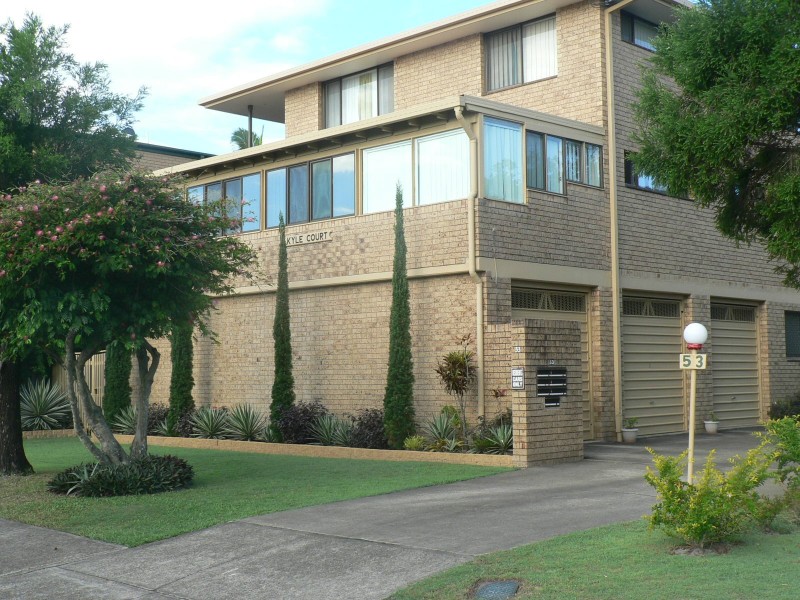 2/53 Bayview Street, Runaway Bay QLD 4216