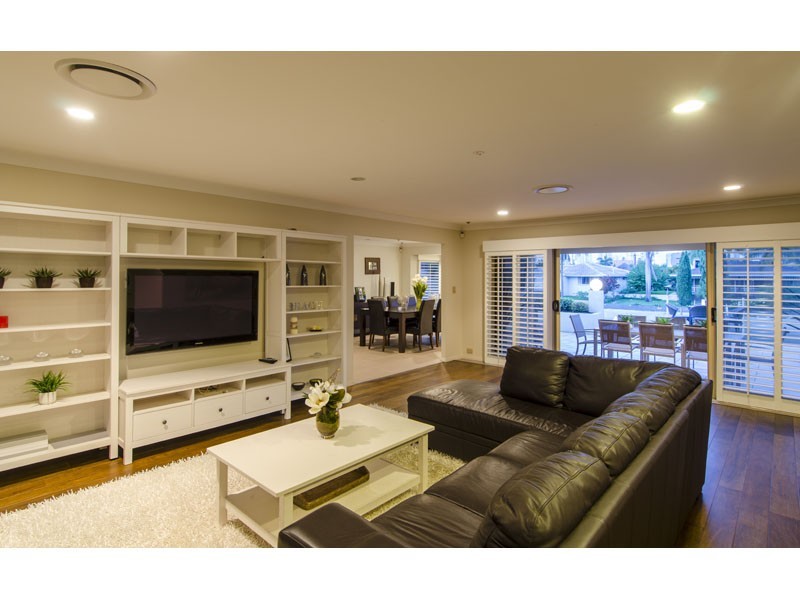 79 Gibraltar Drive, Isle Of Capri QLD 4217