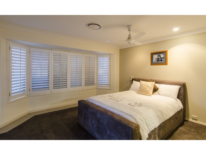 79 Gibraltar Drive, Isle Of Capri QLD 4217