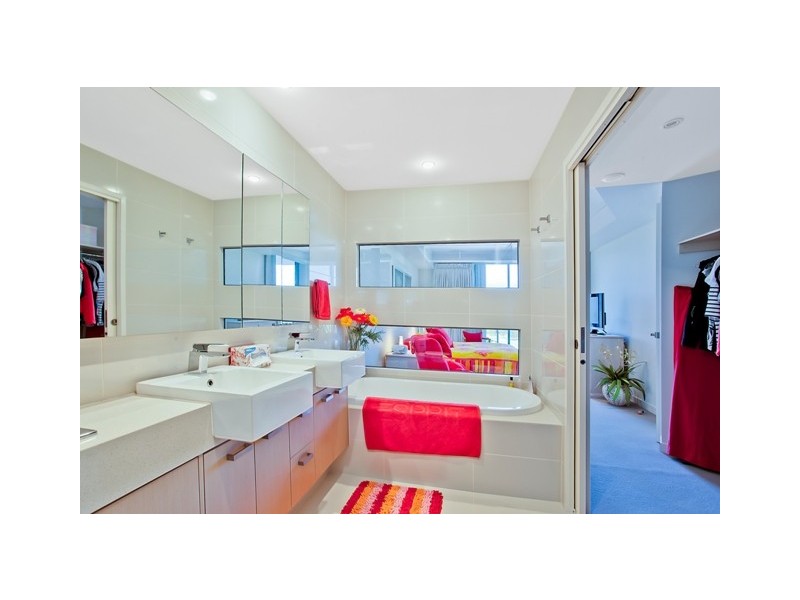 Apt 185 ‘Signature’ 135 Lakelands Drive, Merrimac QLD 4226