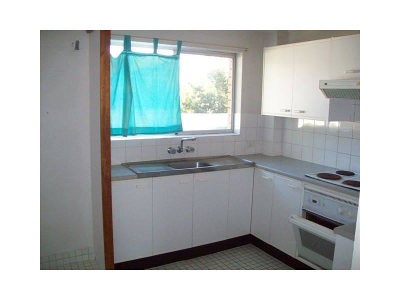 6/54 Sarawak Avenue, Palm Beach QLD 4221