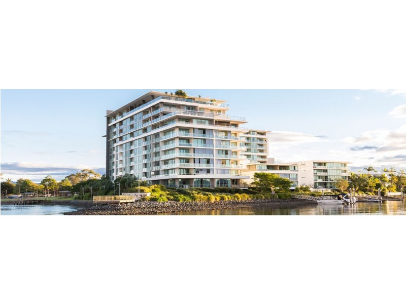 2002 Freshwater Point 33 TE Peters Drive, Broadbeach Waters QLD 4218