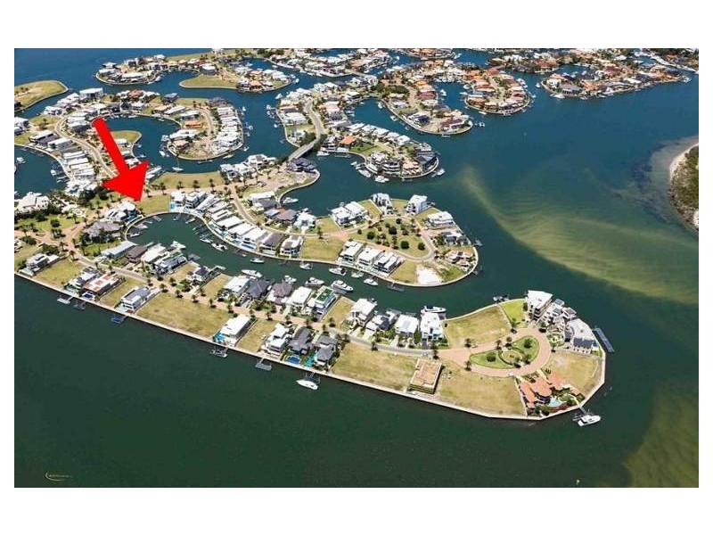 70 The Sovereign Mile, Sovereign Islands QLD 4216