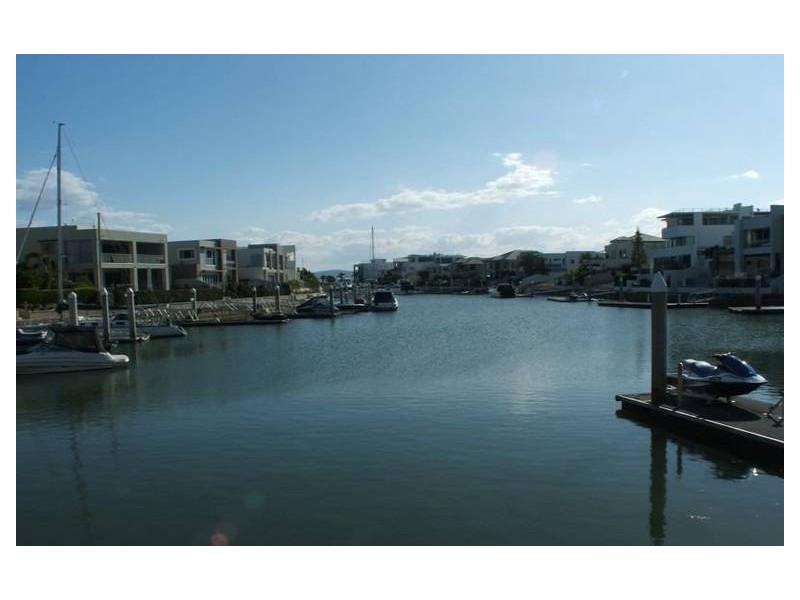 70 The Sovereign Mile, Sovereign Islands QLD 4216