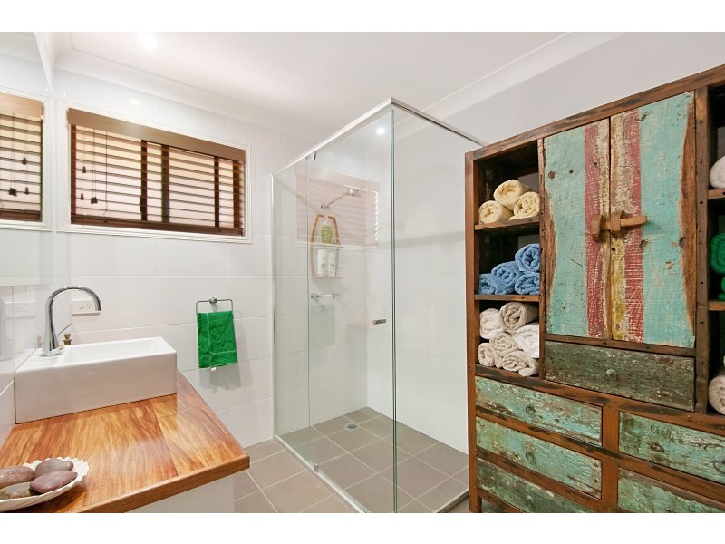 12 Rudder Court, Mermaid Waters QLD 4218