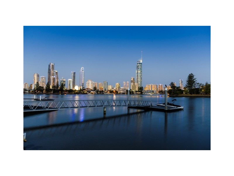 23 The Promenade, Isle Of Capri QLD 4217