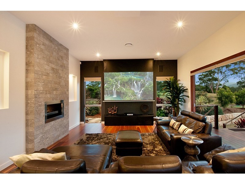 31 Samuel Drive, Tallebudgera QLD 4228