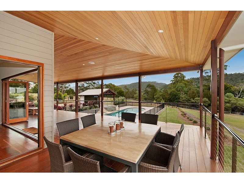 31 Samuel Drive, Tallebudgera QLD 4228