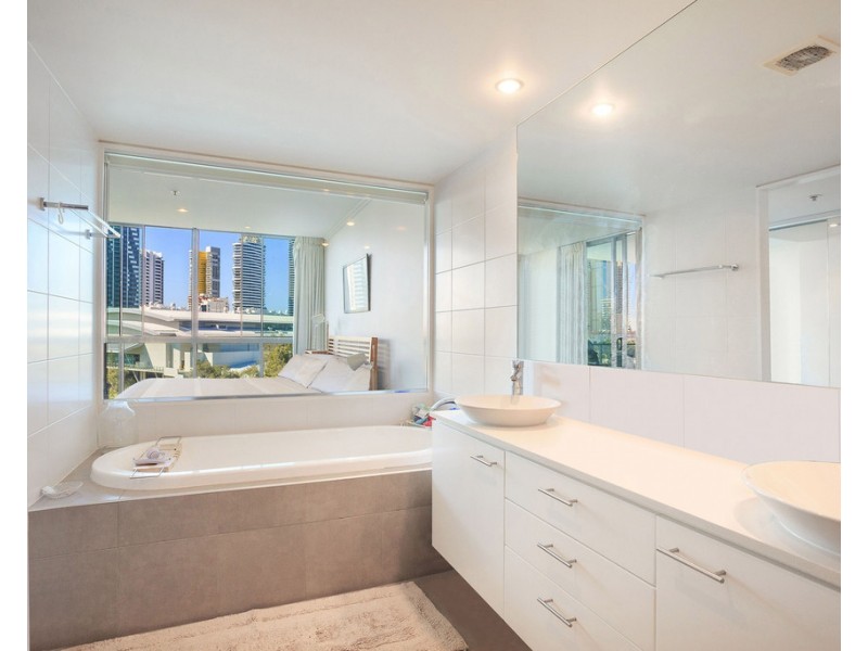 1411/33 T E Peters Drive ‘Freshwater Point’, Broadbeach Waters QLD 4218