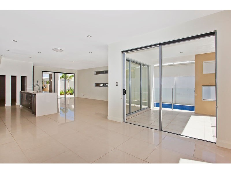 1/1005 Lakeview Terrace, Benowa QLD 4217