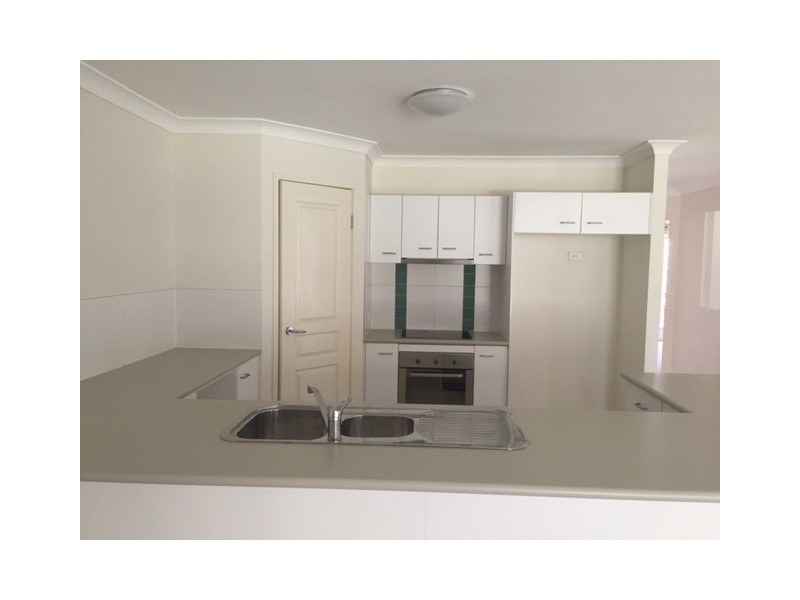 5 Coomera Heights Drive, Pimpama QLD 4209