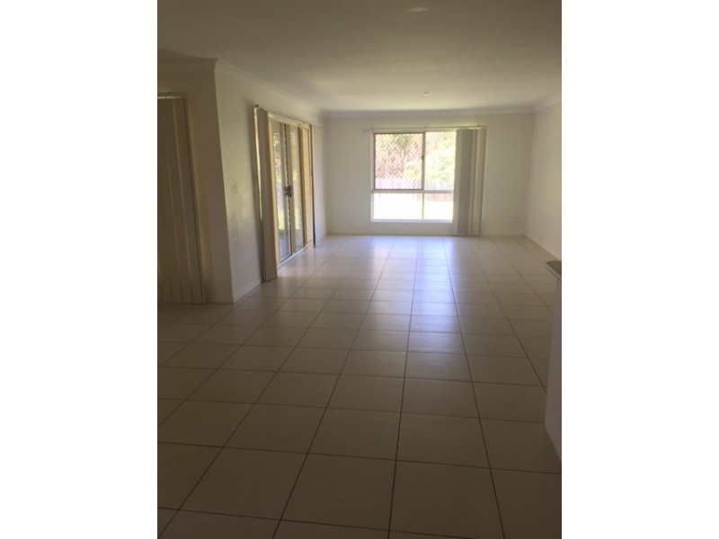 5 Coomera Heights Drive, Pimpama QLD 4209