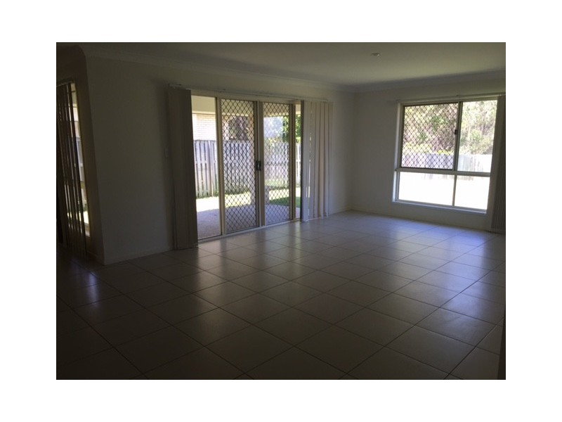 5 Coomera Heights Drive, Pimpama QLD 4209