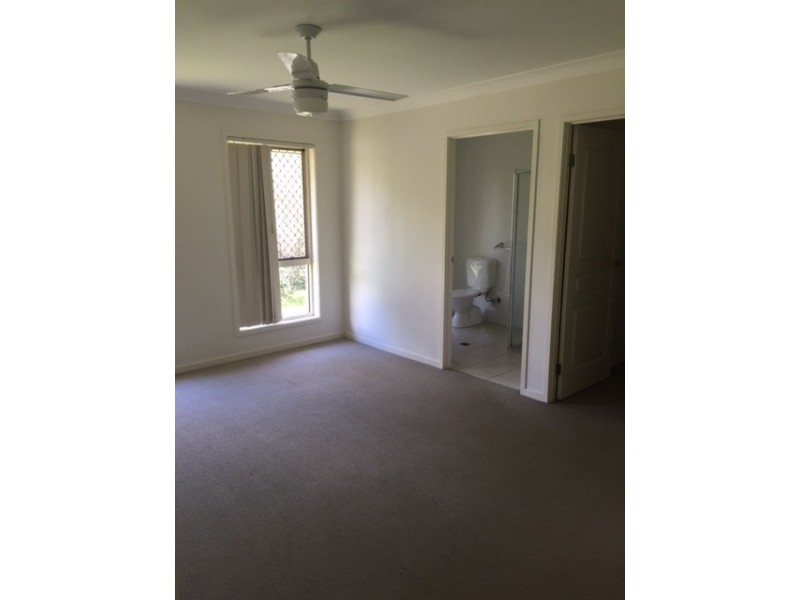 5 Coomera Heights Drive, Pimpama QLD 4209