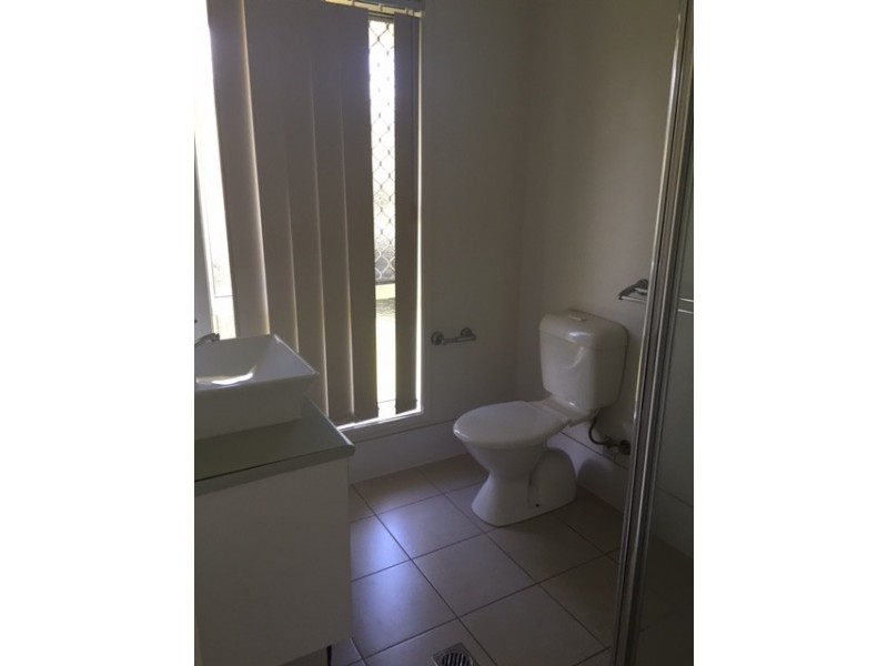 5 Coomera Heights Drive, Pimpama QLD 4209