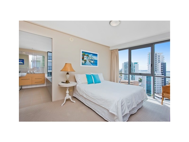 243 ‘Nexus’ 105 Scarborough Street, Southport QLD 4215