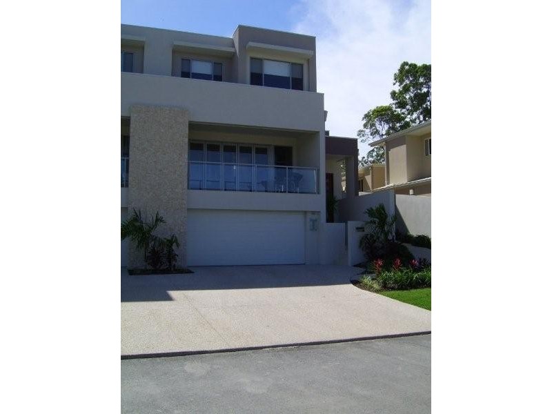 5012B Riverwood Grove,Royal Pines, Benowa QLD 4217