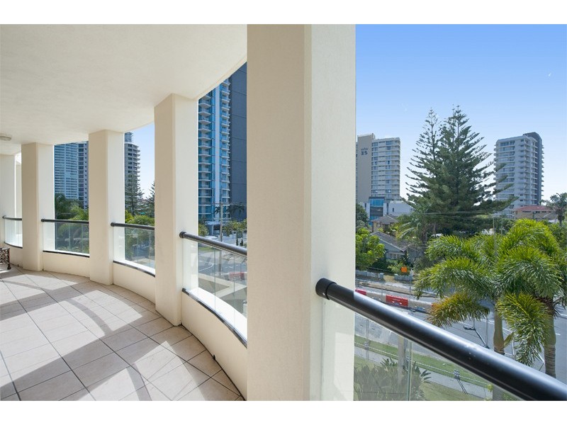 401 ‘Palazzo Colonnades’, 2990 Surfers Paradise Bld, Surfers Paradise QLD 4217