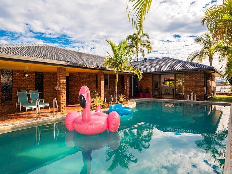 100 Campbell Street, Sorrento QLD 4217