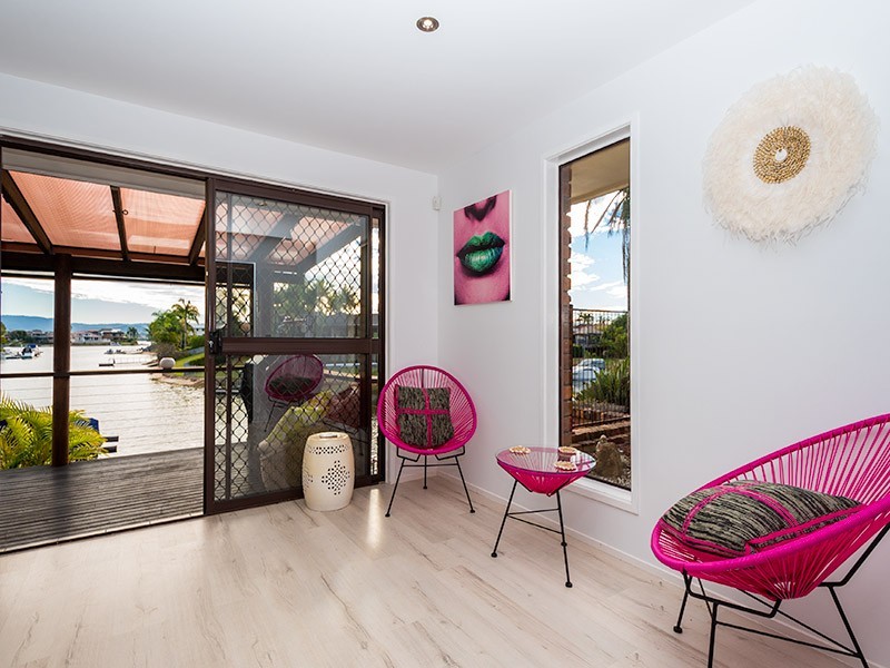 100 Campbell Street, Sorrento QLD 4217