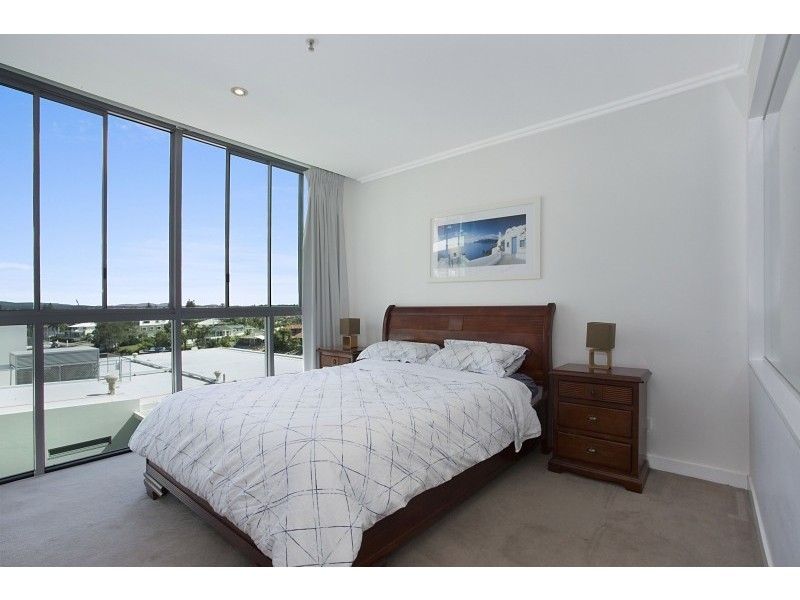1407 ‘Freshwater Point’ 33 TE Peters Drive, Broadbeach Waters QLD 4218