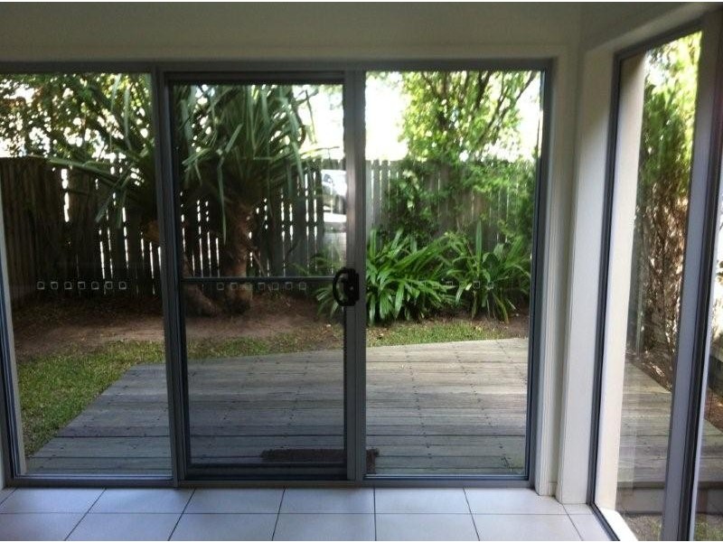 28B Riviera Road, Miami QLD 4220