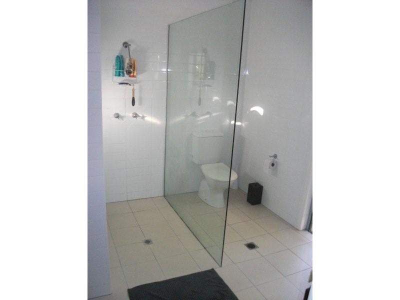 28B Riviera Road, Miami QLD 4220