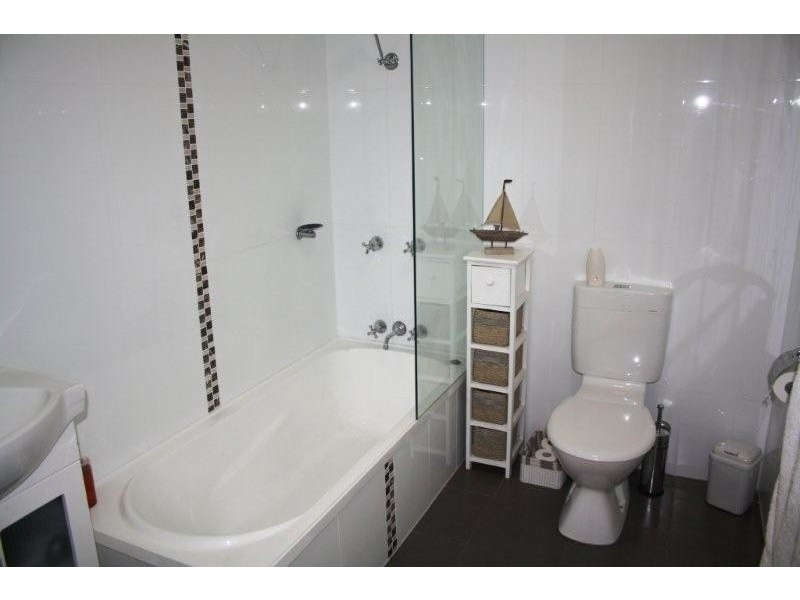 120 West Burleigh Road, Burleigh Heads QLD 4220