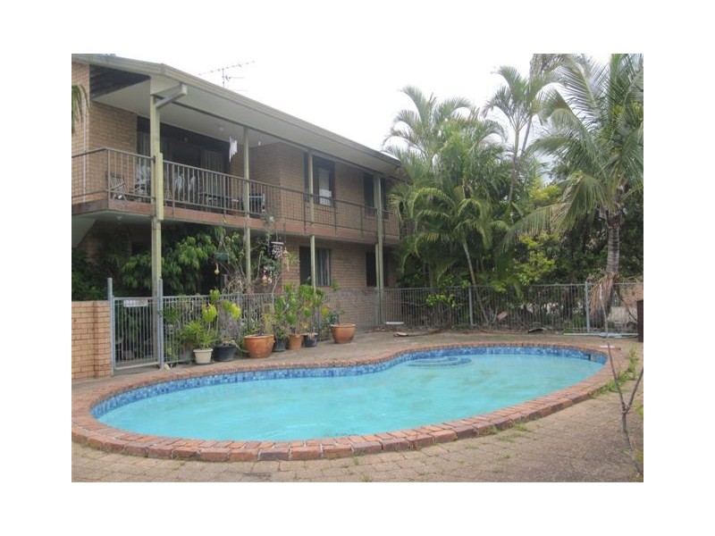 3/9 Christina Court, Mermaid Waters QLD 4218