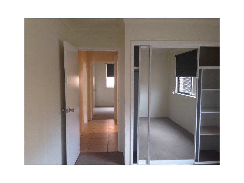 3/9 Christina Court, Mermaid Waters QLD 4218