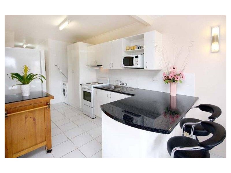 5/162 Surf Parade, Broadbeach QLD 4218