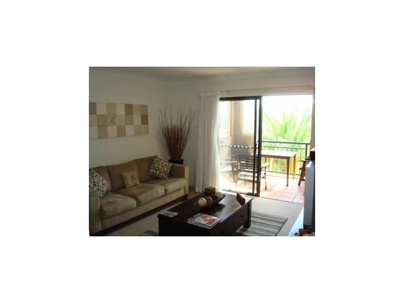 33/38 Petrel Ave, Mermaid Beach QLD 4218