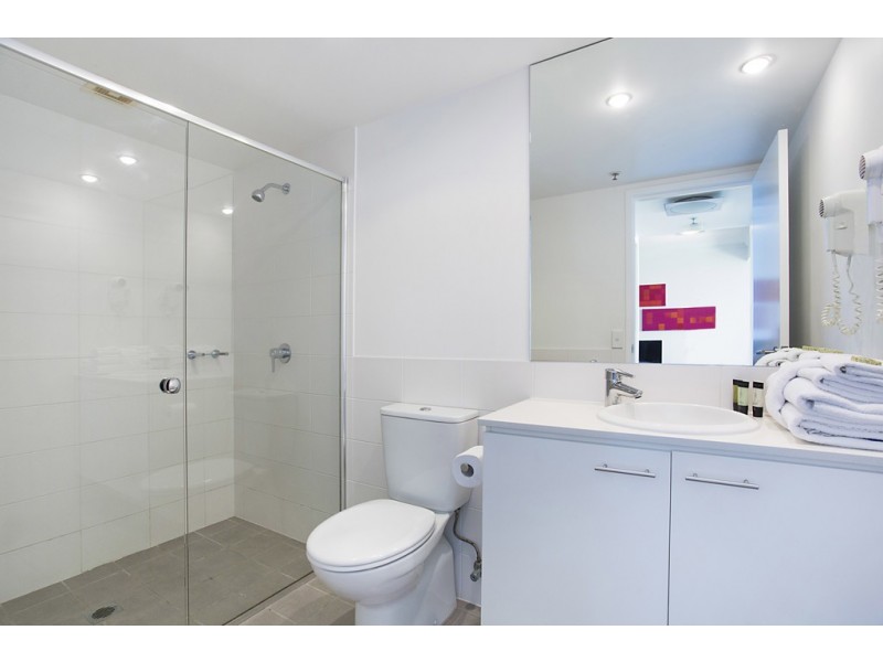 2804 ‘Freshwater Point’ 33 T.E.Peters Drive, Broadbeach Waters QLD 4218