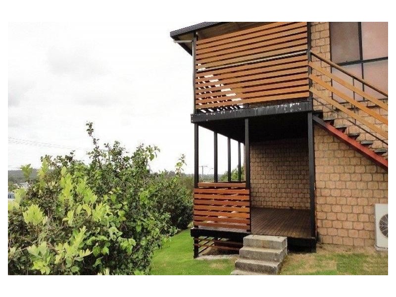 77 Paddington Drive, Carrara QLD 4211